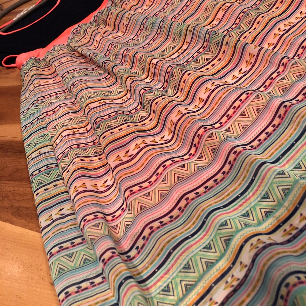 Summer dress - Picture 4 of 6